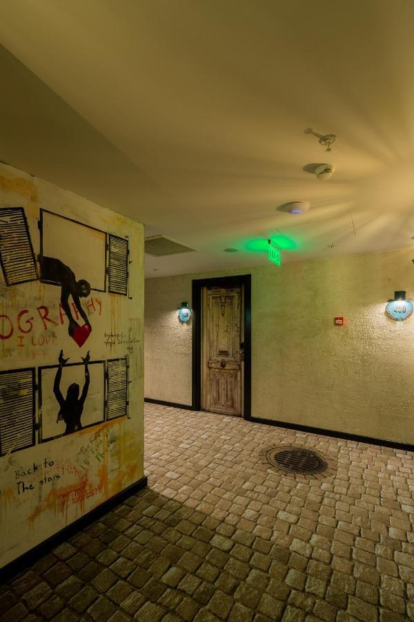 Biography Design Tbilisi Hotel Luaran gambar