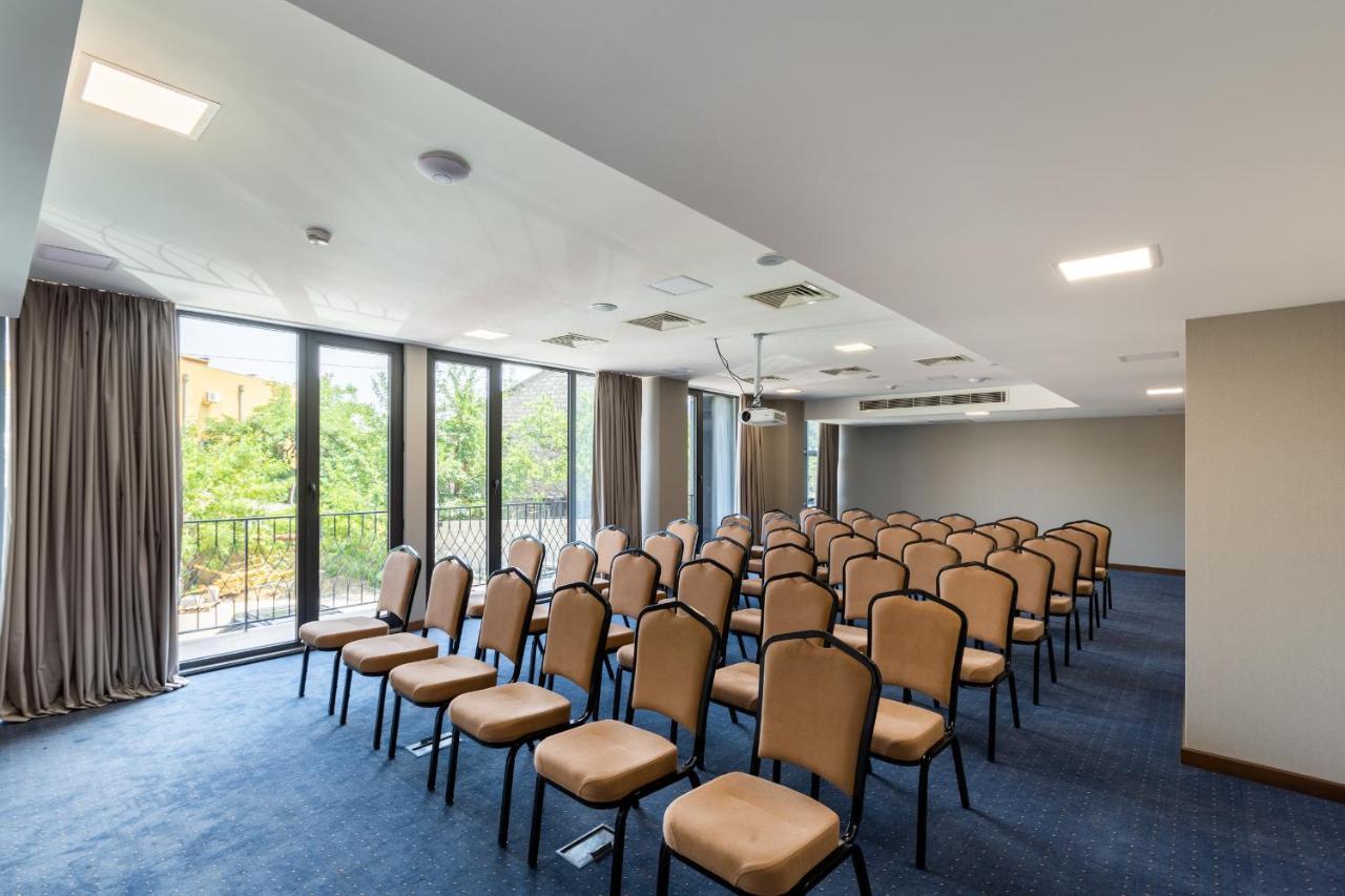 Biography Design Tbilisi Hotel Luaran gambar