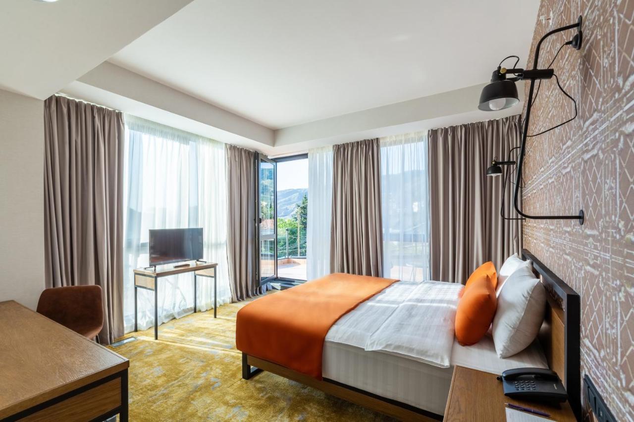 Biography Design Tbilisi Hotel Luaran gambar