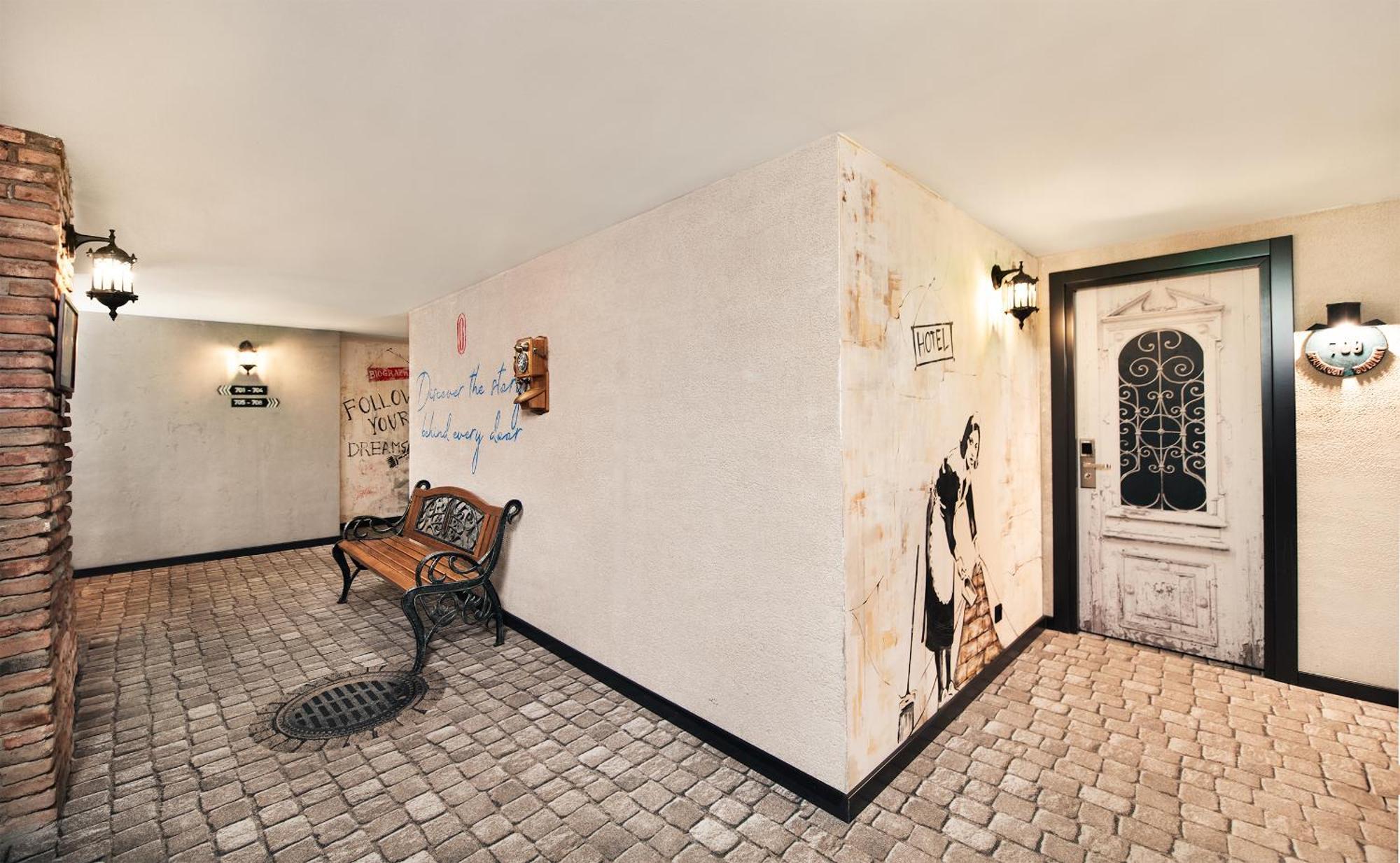 Biography Design Tbilisi Hotel Luaran gambar